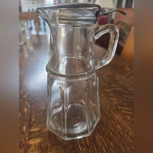 Clear Glass Vintage+ Syrup Pitcher with Handle and Metal Lid